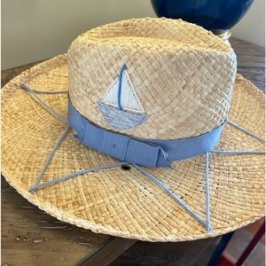 Cute sun hat.